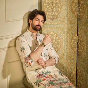 SOJANYA Ethnic Motifs Printed Mandarin Collar Sequinned Straight Kurtas