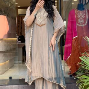 GoSriKi Women Embroidered Regular Thread Work Kurta with Palazzos