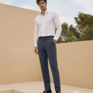 Van Heusen IQ Men 4-Way Stretch Wrinkle And Water Resisitant Ultralight Trousers